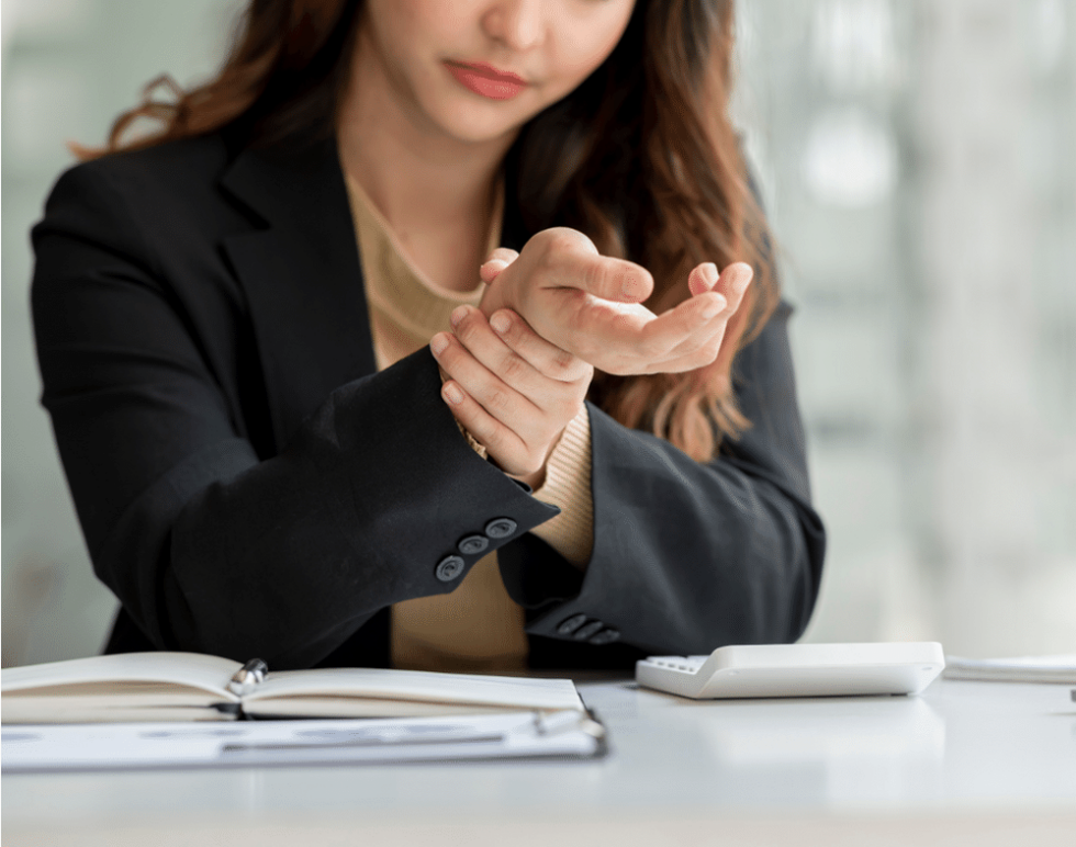 Wrist Arthritis Specialist Near Me in Chicago, IL Wrist Surgeon